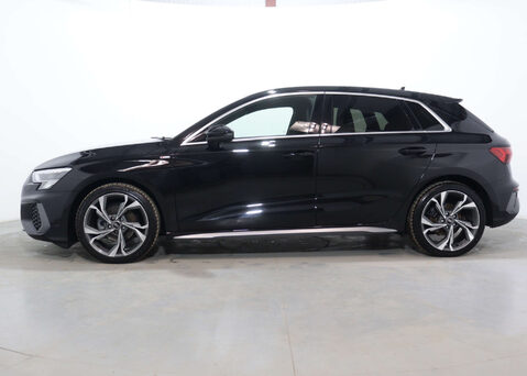 Audi A3 1.0 A3 Sportback 30 TFSI MHEV S Line Semi-Auto 5dr 8