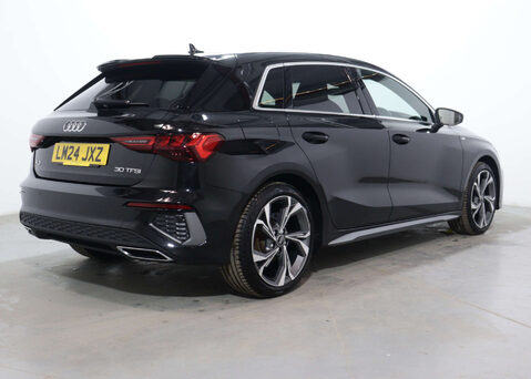 Audi A3 1.0 A3 Sportback 30 TFSI MHEV S Line Semi-Auto 5dr 11