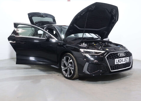 Audi A3 1.0 A3 Sportback 30 TFSI MHEV S Line Semi-Auto 5dr 55