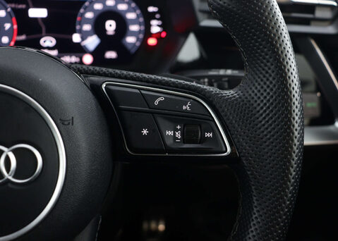 Audi A3 1.0 A3 Sportback 30 TFSI MHEV S Line Semi-Auto 5dr 36