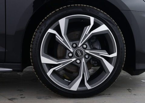 Audi A3 1.0 A3 Sportback 30 TFSI MHEV S Line Semi-Auto 5dr 14