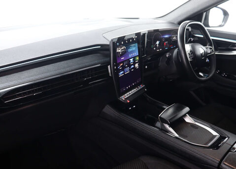 Renault Austral 1.2 Austral Techno Espirit Alpine HEV Auto 5dr 45