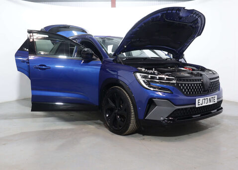 Renault Austral 1.2 Austral Techno Espirit Alpine HEV Auto 5dr 53