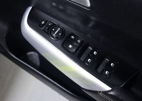 Kia Picanto 1.0 Picanto X-Line S Auto 5dr 38