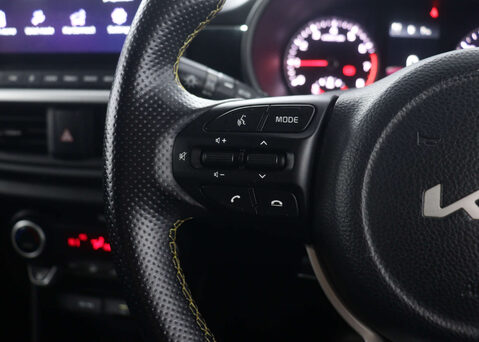 Kia Picanto 1.0 Picanto X-Line S Auto 5dr 33