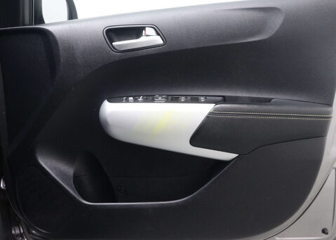 Kia Picanto 1.0 Picanto X-Line S Auto 5dr 46