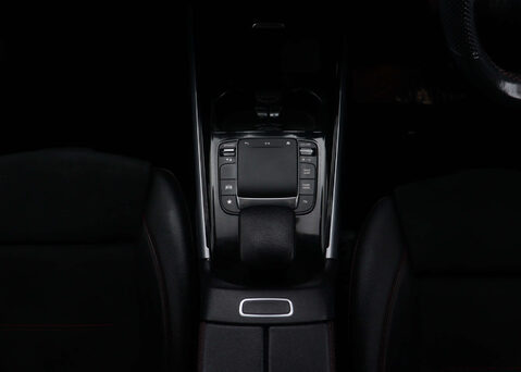 Mercedes-Benz GLB 1.3 GLB 200 AMG Line Auto 5dr 20