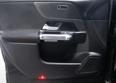 Mercedes-Benz GLB 1.3 GLB 200 AMG Line Auto 5dr 45