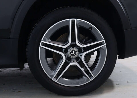 Mercedes-Benz GLB 1.3 GLB 200 AMG Line Auto 5dr 16