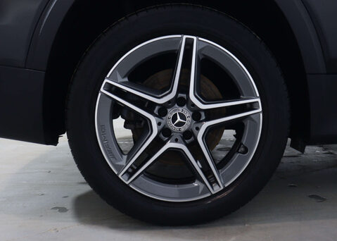 Mercedes-Benz GLB 1.3 GLB 200 AMG Line Auto 5dr 13