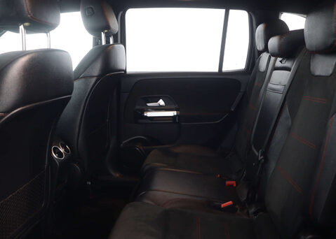 Mercedes-Benz GLB 1.3 GLB 200 AMG Line Auto 5dr 46