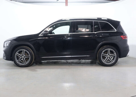 Mercedes-Benz GLB 1.3 GLB 200 AMG Line Auto 5dr 8