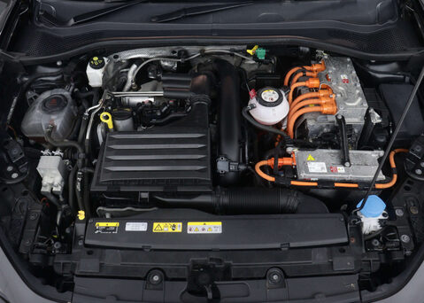 SEAT Leon 1.4 Leon FR Sport PHEV Semi-Auto 5dr 55