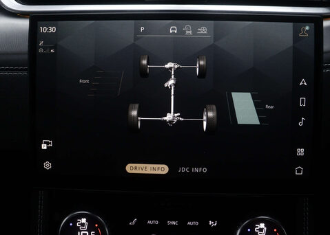 Jaguar F-Pace 2.0 F-PACE R-Dynamic S D MHEV AWD Auto 4WD 5dr 27