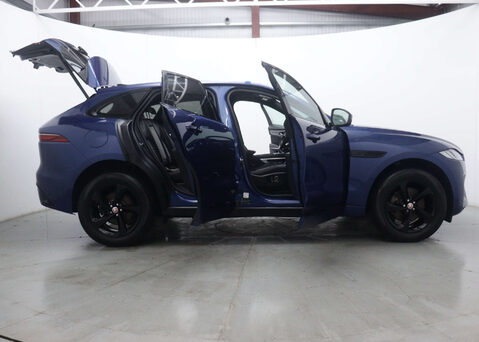 Jaguar F-Pace 2.0 F-PACE R-Dynamic S D MHEV AWD Auto 4WD 5dr 60