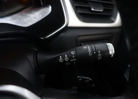 Renault Captur 1.3 Captur S Edition TCe Auto 5dr 32