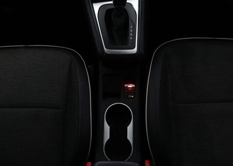 Renault Captur 1.3 Captur S Edition TCe Auto 5dr 17