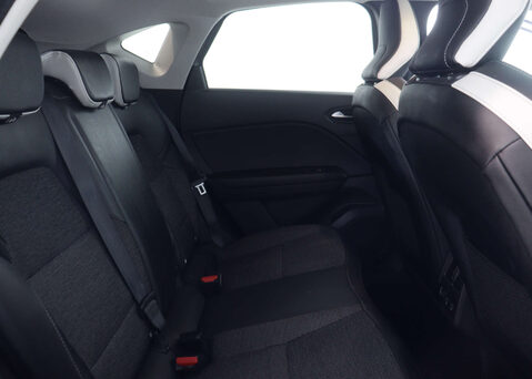 Renault Captur 1.3 Captur S Edition TCe Auto 5dr 44