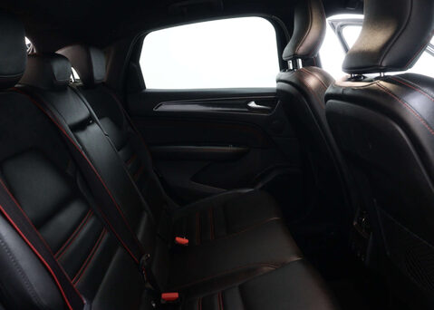 Renault Arkana 1.6 Arkana RS Line E-Tech HEV Auto 5dr 48