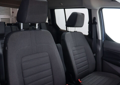 Ford Tourneo Connect 1.5 Tourneo Connect Grand Titanium TDCi Auto 5dr 36