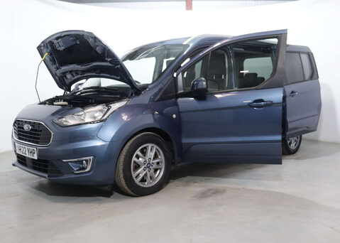Ford Tourneo Connect 1.5 Tourneo Connect Grand Titanium TDCi Auto 5dr 52