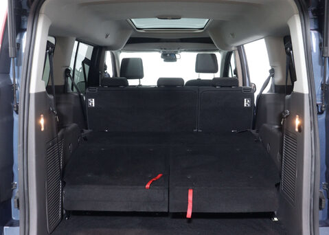 Ford Tourneo Connect 1.5 Tourneo Connect Grand Titanium TDCi Auto 5dr 48