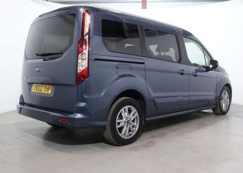 Ford Tourneo Connect 1.5 Tourneo Connect Grand Titanium TDCi Auto 5dr 11