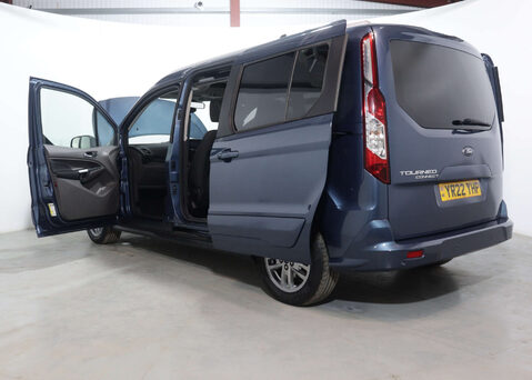 Ford Tourneo Connect 1.5 Tourneo Connect Grand Titanium TDCi Auto 5dr 54