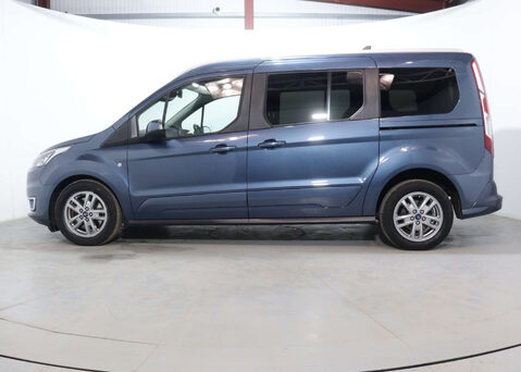 Ford Tourneo Connect 1.5 Tourneo Connect Grand Titanium TDCi Auto 5dr 8