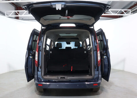 Ford Tourneo Connect 1.5 Tourneo Connect Grand Titanium TDCi Auto 5dr 55