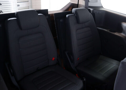 Ford Tourneo Connect 1.5 Tourneo Connect Grand Titanium TDCi Auto 5dr 46