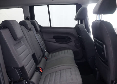 Ford Tourneo Connect 1.5 Tourneo Connect Grand Titanium TDCi Auto 5dr 45