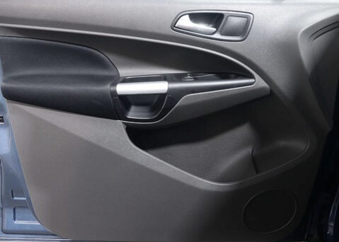 Ford Tourneo Connect 1.5 Tourneo Connect Grand Titanium TDCi Auto 5dr 41