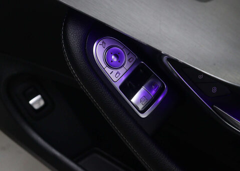 Mercedes-Benz C Class 2.1 C 220 AMG Line D Auto 2dr 35