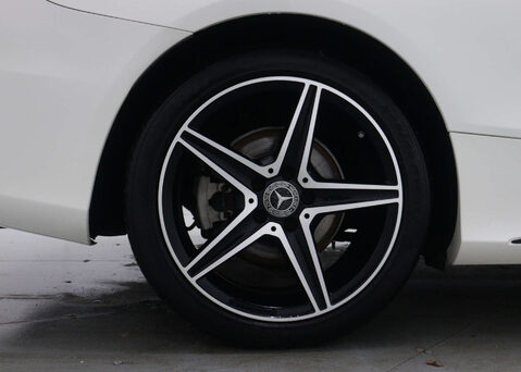 Mercedes-Benz C Class 2.1 C 220 AMG Line D Auto 2dr 12