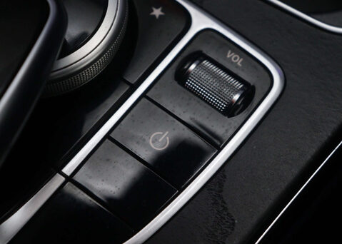 Mercedes-Benz C Class 2.1 C 220 AMG Line D Auto 2dr 47