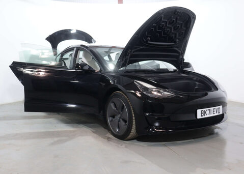 Tesla Model 3 Model 3 Long Range AWD 4WD 4dr 44