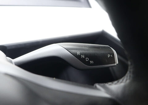 Tesla Model 3 Model 3 Long Range AWD 4WD 4dr 27