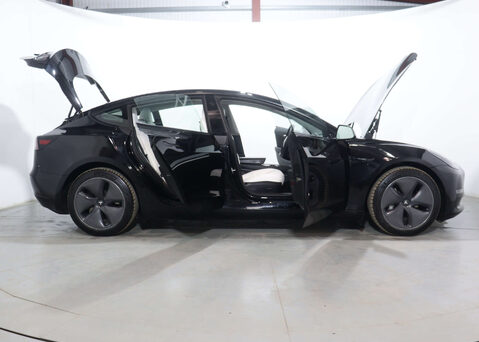 Tesla Model 3 Model 3 Long Range AWD 4WD 4dr 51