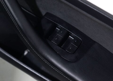 Tesla Model 3 Model 3 Long Range AWD 4WD 4dr 28