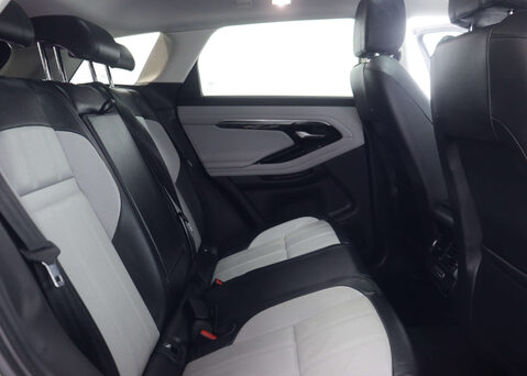 Land Rover Range Rover Evoque 2.0 Range Rover Evoque R-Dynamic SE Auto 4WD 5dr 55