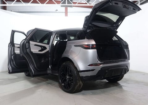 Land Rover Range Rover Evoque 2.0 Range Rover Evoque R-Dynamic SE Auto 4WD 5dr 62