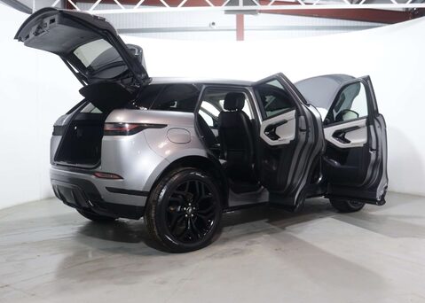 Land Rover Range Rover Evoque 2.0 Range Rover Evoque R-Dynamic SE Auto 4WD 5dr 68
