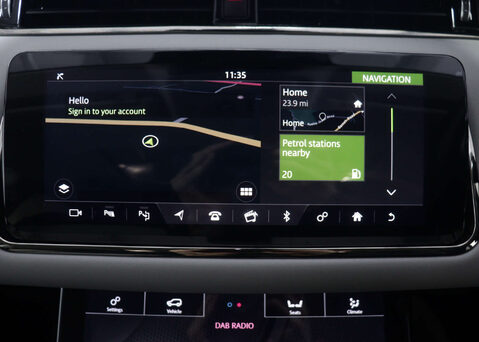 Land Rover Range Rover Evoque 2.0 Range Rover Evoque R-Dynamic SE Auto 4WD 5dr 21