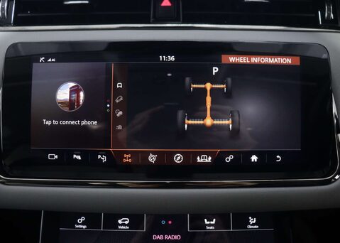 Land Rover Range Rover Evoque 2.0 Range Rover Evoque R-Dynamic SE Auto 4WD 5dr 27