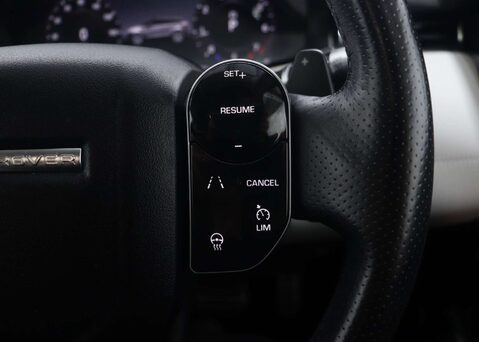 Land Rover Range Rover Evoque 2.0 Range Rover Evoque R-Dynamic SE Auto 4WD 5dr 42