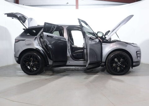 Land Rover Range Rover Evoque 2.0 Range Rover Evoque R-Dynamic SE Auto 4WD 5dr 65