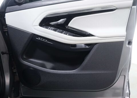 Land Rover Range Rover Evoque 2.0 Range Rover Evoque R-Dynamic SE Auto 4WD 5dr 51