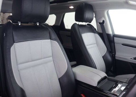 Land Rover Range Rover Evoque 2.0 Range Rover Evoque R-Dynamic SE Auto 4WD 5dr 50