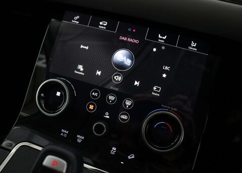 Land Rover Range Rover Evoque 2.0 Range Rover Evoque R-Dynamic SE Auto 4WD 5dr 35